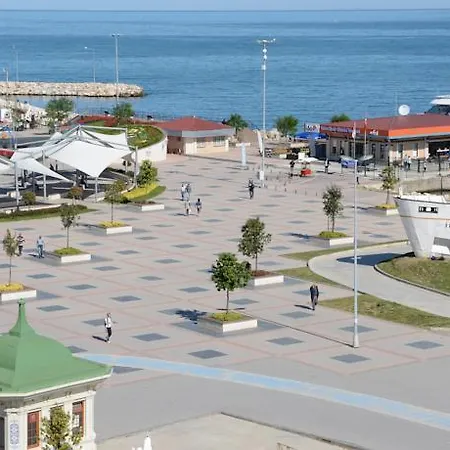 Seref Yalova (Yalova)